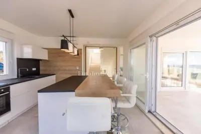 Villa 350 m², Rogoznica - Meerblick und 4 Etagen - 7
