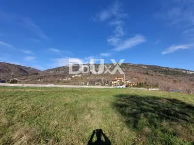 Building land 2,019 m², Oprtalj - project for three villas - 14