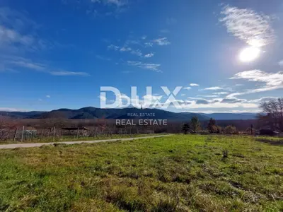 Building land 2,019 m², Oprtalj - project for three villas