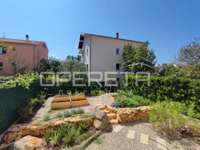 Wohnung 266 m², Novi Bokanjac, Garten und Garage - 11