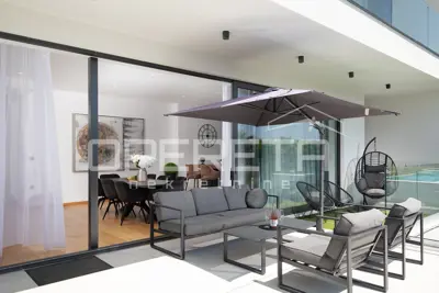 House for sale in Medulin, 400 m² - 11
