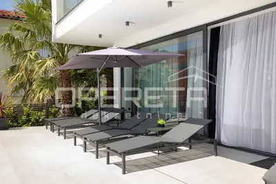 House for sale in Medulin, 400 m² - 8