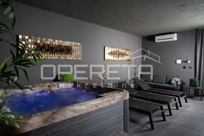 House for sale in Medulin, 400 m² - 14