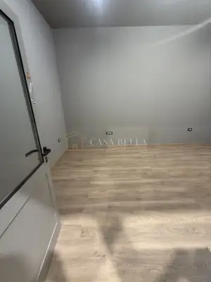 Poslovni prostor 175 m², Rijeka Centar - prizemlje i visina 7 m - 2