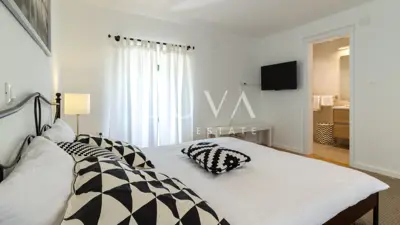 Vila 280 m², Barban - autentična istarska elegancija - 11