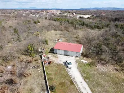 House 100 m², Marčana - plot 26,000 m² - 5