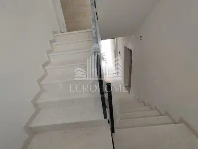Apartment 70 m², Vodice - 50 m from the sea and beach - 8
