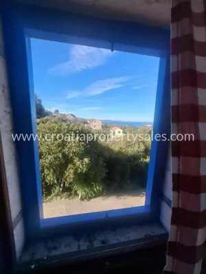Stone house 90 m², Brač Island - courtyard and charm - 4