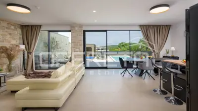 Villa 216 m², Rovinjsko Selo - pool and privacy - 9