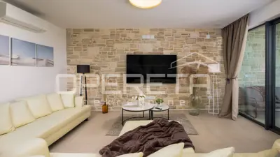 Villa 216 m², Rovinjsko Selo - pool and privacy - 10