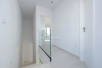 Vila 140 m², Pula - bazen i pogled na more - 9