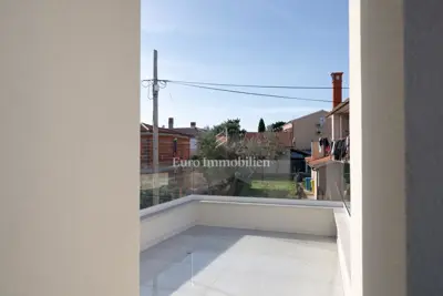 Vila 140 m², Pula - bazen i pogled na more - 22