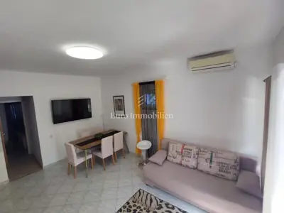 Apartment house 253 m², Vir - 4 apartments, 40 m from the sea - 7