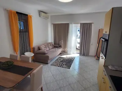 Apartment house 253 m², Vir - 4 apartments, 40 m from the sea - 6