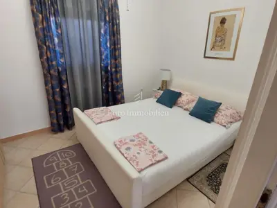 Apartment house 253 m², Vir - 4 apartments, 40 m from the sea - 15