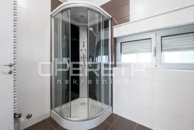 Apartment for sale in Centar, 161,9 m² - 17