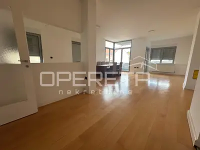 Apartment for sale in Centar, 161,9 m² - 2