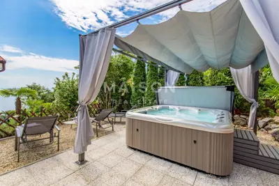 Opatija - Stan na 2. katu sa pogledom na more 222 m² - 11