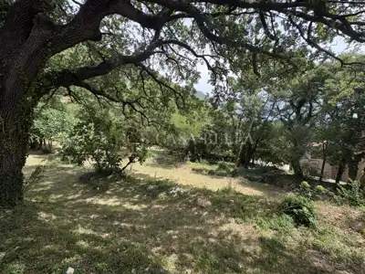 Stone house 100 m², Mali Dol - garage and yard 390 m² - 20