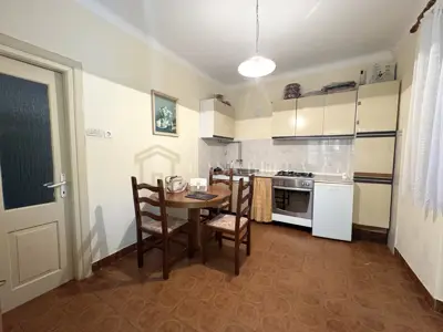Steinhaus 100 m², Mali Dol - Garage und Grundstück 390 m² - 20