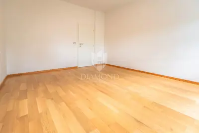 Haus 120 m², Lašćina - ruhige Sackgasse - 9