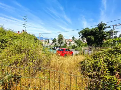 Građevinsko zemljište 1.696 m², Marinići - centar i mirna lokacija - 3