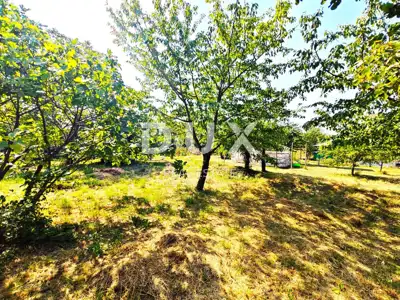 Građevinsko zemljište 1.696 m², Marinići - centar i mirna lokacija - 6