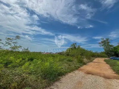 Building plot 2,680 m², Umag - near the center - 7