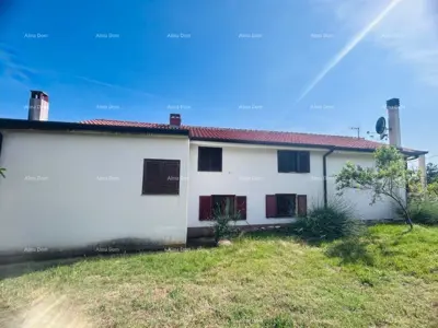 House 200 m², Buje - quiet location and large plot - 2