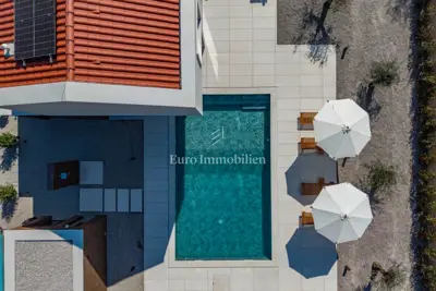 Haus zum Kauf in Labin, 283 m² - 9