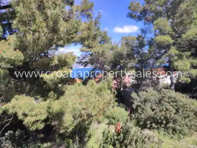 Land, Brač, 480 m², 145 000 € - 4