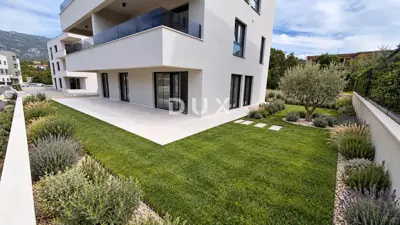 Wohnung 131 m², Rovanjska - 3 Schlafzimmer und Terrasse