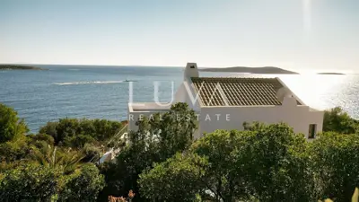 Vila 165 m², Milna na otoku Visu, bazen i panoramski pogled na more