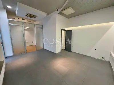 Commercial space 36 m², Relja Zadar - high-traffic location - 2