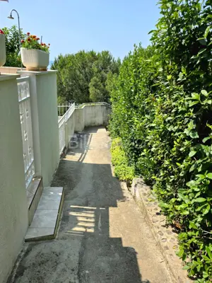Dvojna kuća 80 m², Okrug Gornji, drugi red od mora - 22