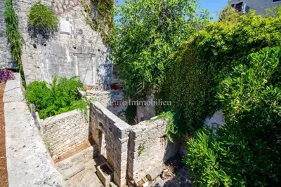 Otok Brač - kameni kaštel uz more - 9