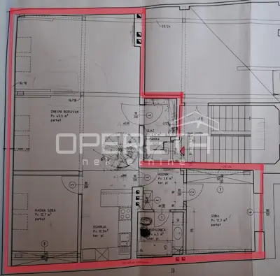 Stan s galerijom u srcu Zagreba – visoki stropovi i puno svjetla - 16