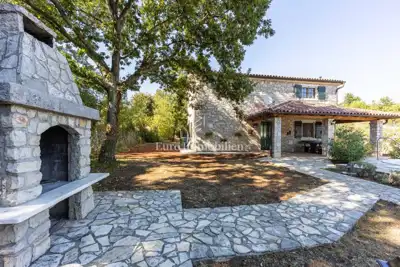 Stone villa 115 m², Labin - pool and grounds 2,150 m² - 17