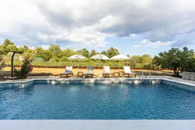 Stone villa 115 m², Labin - pool and grounds 2,150 m² - 16