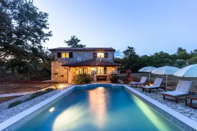 Stone villa 115 m², Labin - pool and grounds 2,150 m² - 21