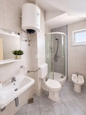 Penthouse 95 m², Novalja - sea view and Velebit - 10