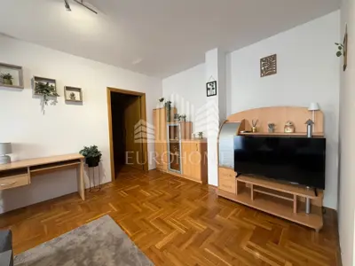 Stan 45 m² u mirnom okruženju – dostupan odmah - 3