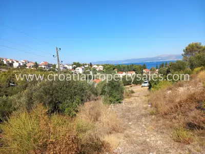 Land, Brač, 500 m², 98 000 € - 2