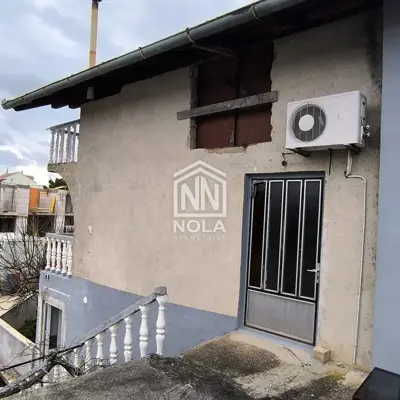 House 133 m², Pirovac - quiet location and proper documentation - 4