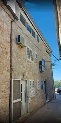 Stone house in Tisno, second row to the sea and sea view
