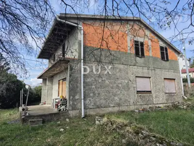 RIJEKA, DONJA DRENOVA - Detached house 220 m² with garden area