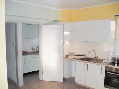 House for sale in Krk, 399 m² - 19
