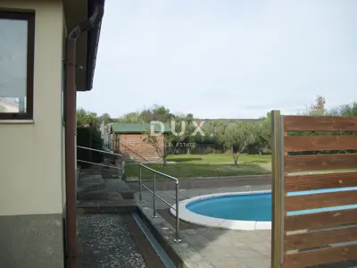 House for sale in Krk, 399 m²