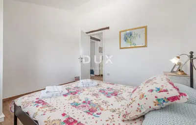 Freistehendes Haus 110 m², Sveti Lovreč, Pool und Garten - 14