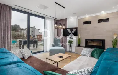 Villa 240 m², Lun - beheizter Pool und Meerblick - 2